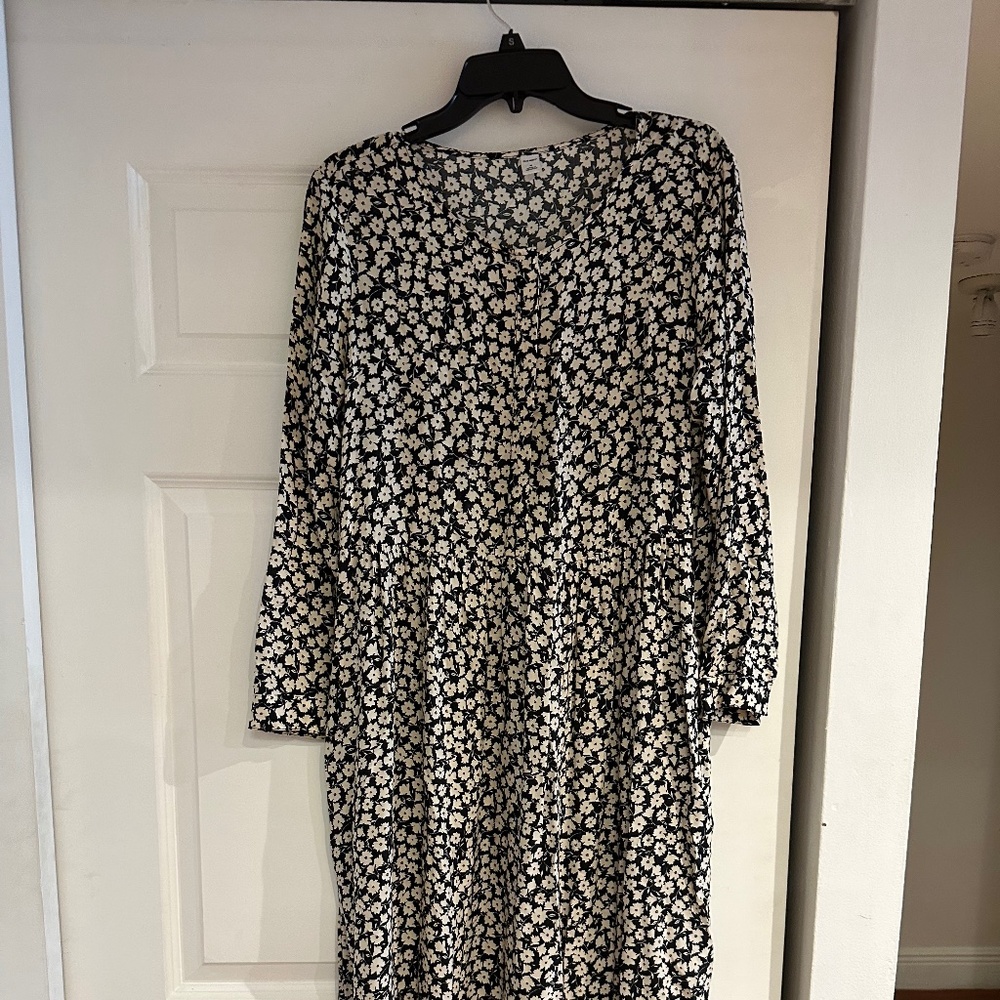 Old Navy maxi swing dress